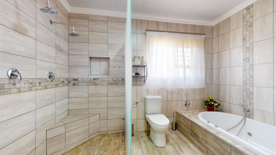 17 Bedroom Property for Sale in Vyfhoek A H North West